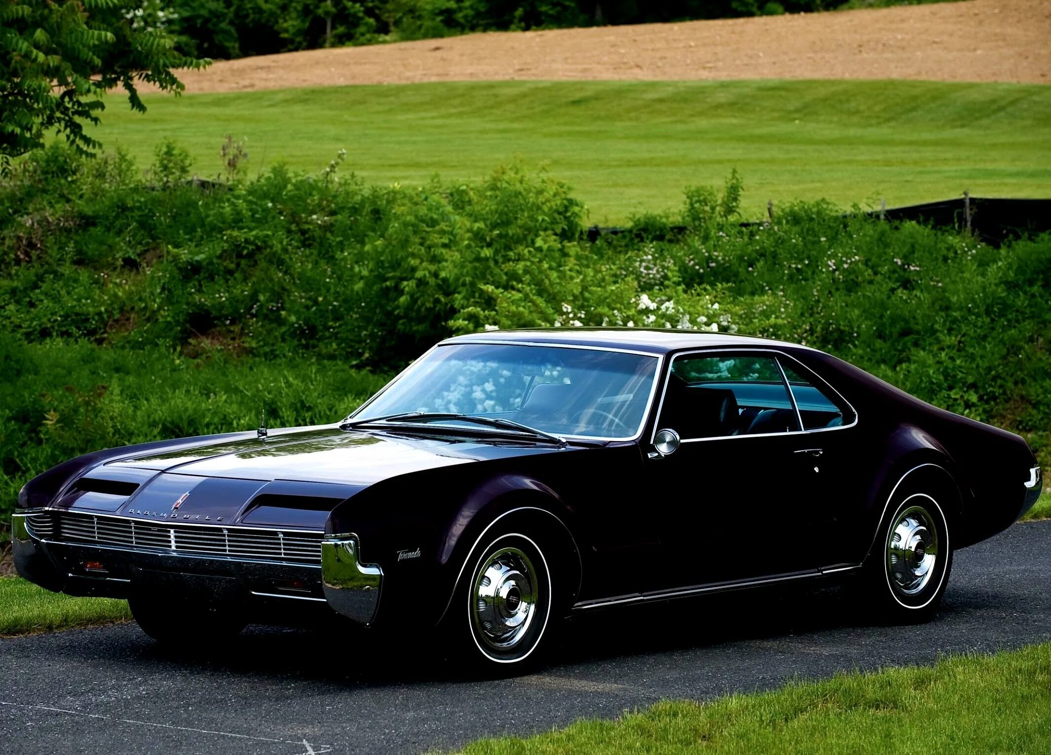 1 американская машина. Oldsmobile Toronado 1966. Oldsmobile Toronado 90. Oldsmobile Toronado gt 1966. Toronado 1966.