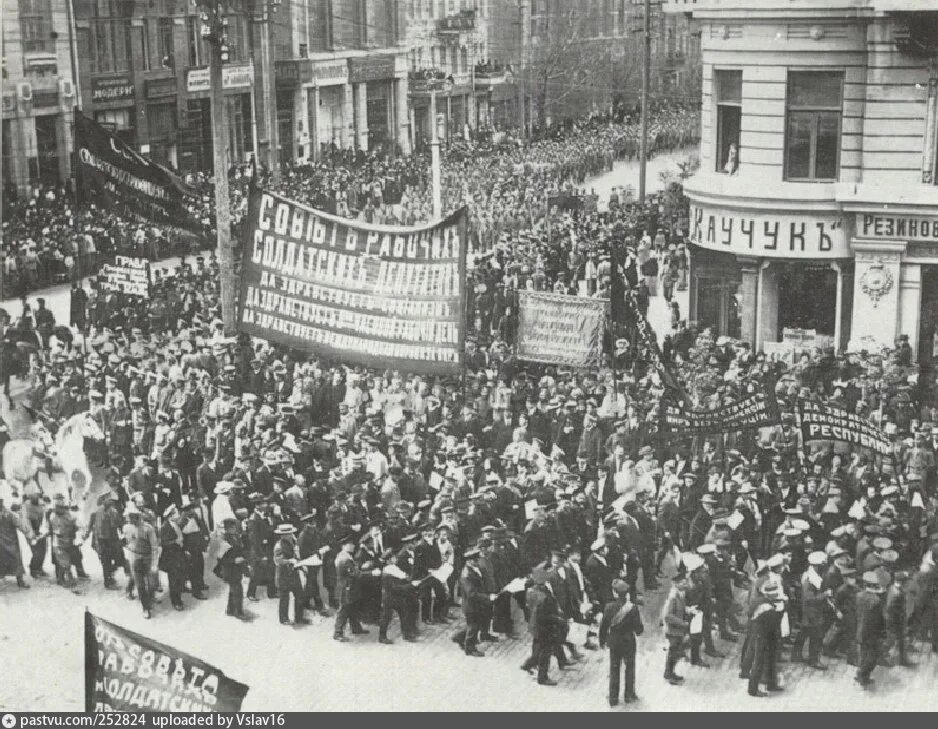 Первое мая 1917. 1905 Год Маевка 1 мая революционеров в России. Первомайская демонстрация 1917 года. Революция 1 мая 1917.