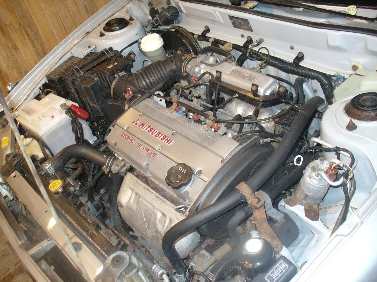 Двигатель 4g91 Mitsubishi. Mitsubishi 4g13. Мотор 4g92 Лансер. Двигатель 4g91 инжектор.
