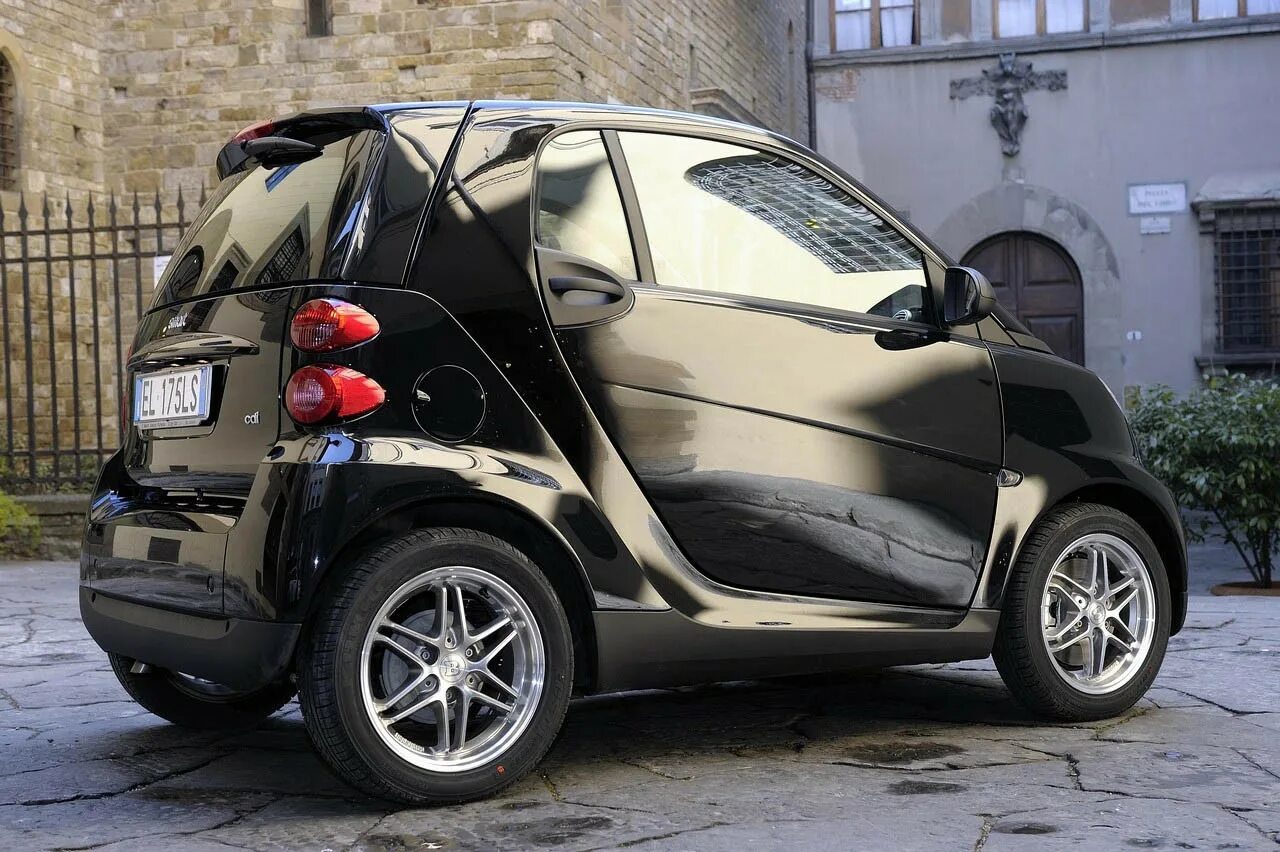 Smart fortwo (1G) 0.7 бензиновый 2006 Микроб на DRIVE2