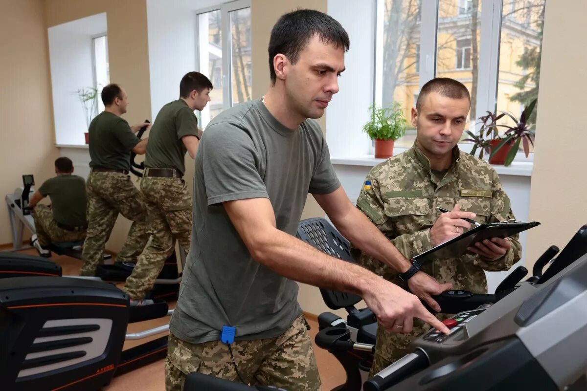 Поддержка участников боевых действий. Реабилитация военнослужащих. Социальная реабилитация военнослужащих. Реабилитация военных. Психологическая реабилитация военных.