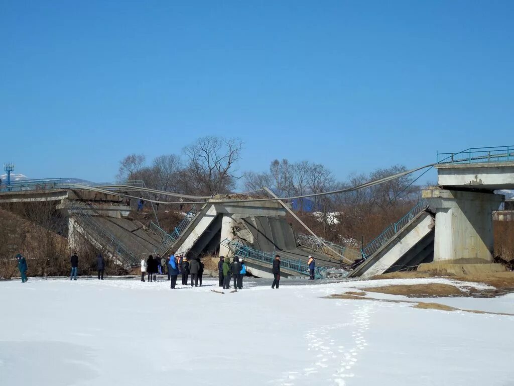 Погода новолитовск приморский край. Село новолитовск приморский край. Мост новолитовск 2022 тайфун. Новолитовск приморский край на карте. Погода новолитовск приморский край.