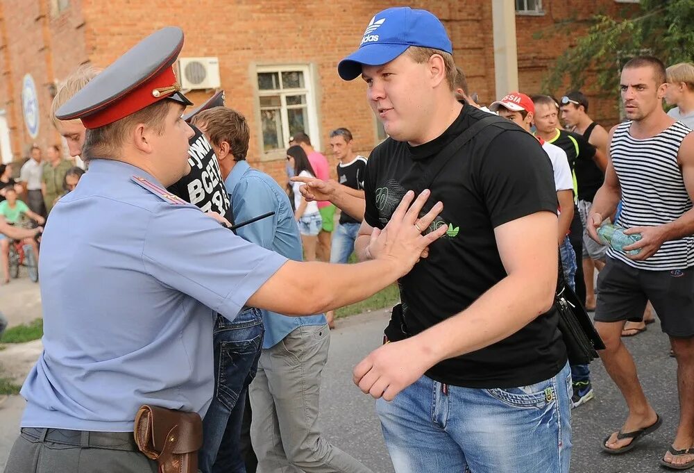 Пугачёв (город). Пугачев Саратов. Полиция города Пугачева Саратовской области. Пугачёв город в Саратовской. Новости пугачев сегодня последние свежие события