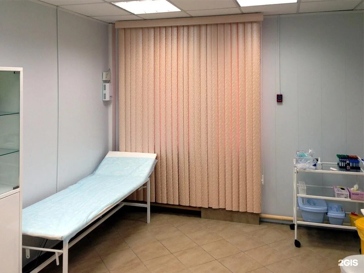 Больница кабинет. Больница внутри кабинет. Процедурный кабинет в клинике. Процедурный кабинет в частной клинике.