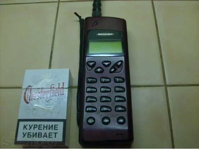 Телефон дельта фото. Benefon exion nmt 450i. Benefon dragon. Бенефон дельта телефон. Сотовый телефон дельта.