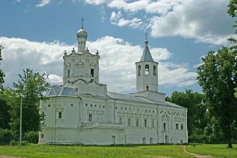 Монастырь б