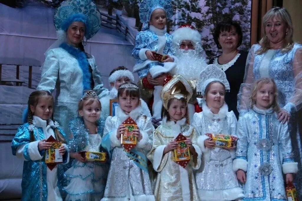 Образ снегурочки 2023. Костромская снегурочка конкурс. Снегурочка кострома. Снегурочка в годах. Снегурочка.