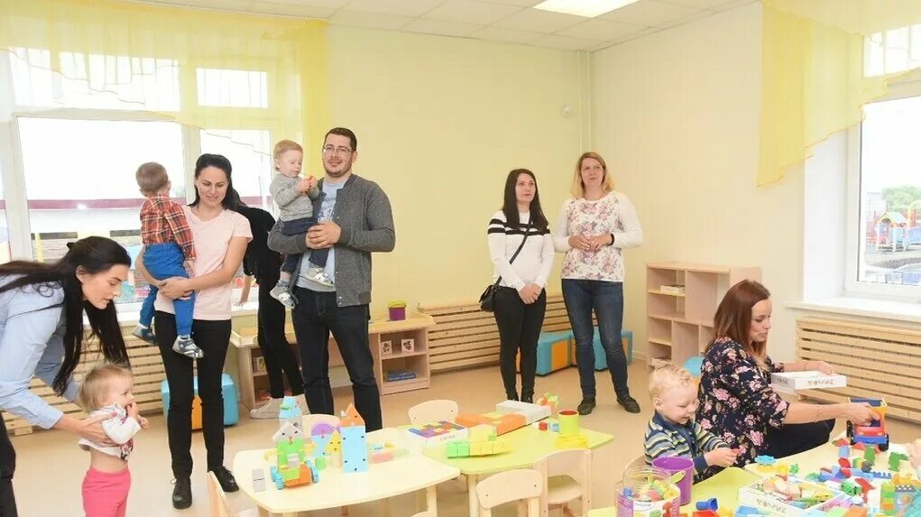 Трехэтажные детские сады. Детский сад вологда на возрождения. Детский сад 110 аистенок вологда. Новый детский сад вологда. Вологда садики.