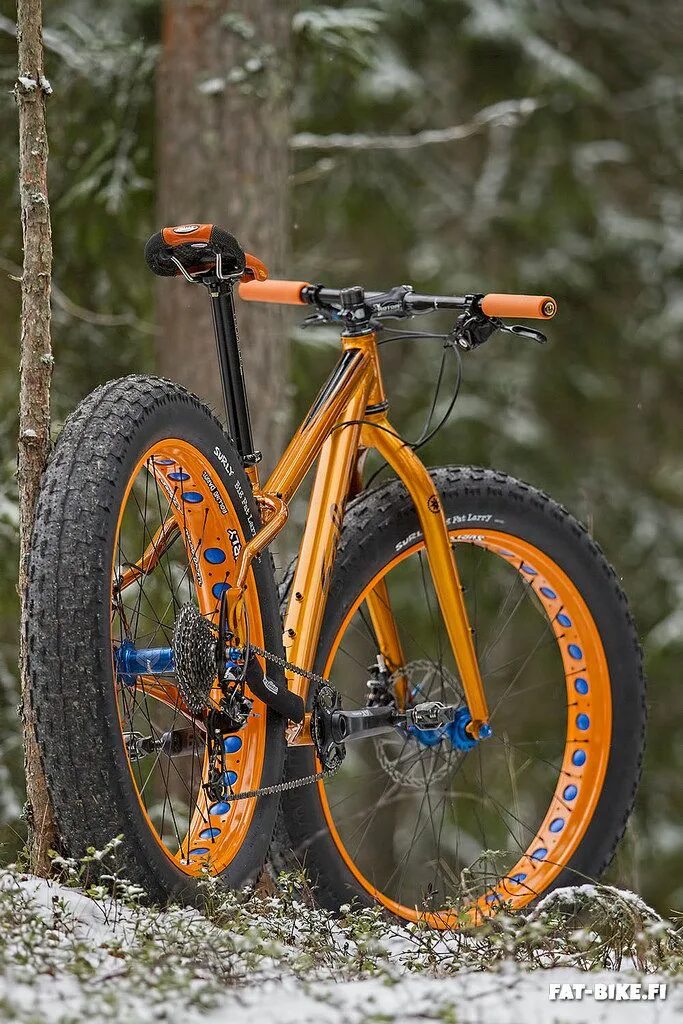 Fat bike велосипед. Фэтбайк МТБ двухподвес. Канондейл фэтбайк. Фэтбайк Merida.