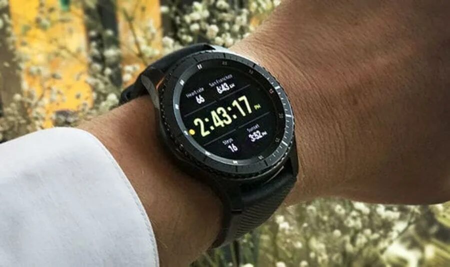 Измерение давление часами самсунг. Samsung watch Frontier s4. Samsung Gear s4 Frontier. Галакси вотч 3 Фронтиер. Галакси вотч 4 Фронтиер.