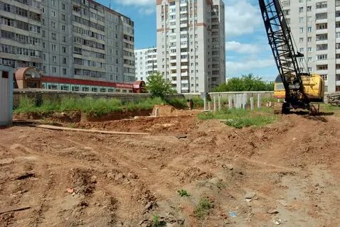 Строимся на пустыре