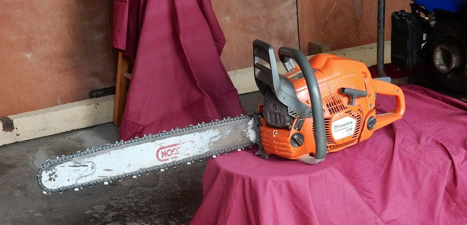 Пила бу. Детская мотопила в Челябинске. Chainsaw invented. Качественные бензопилы бу цена фото.