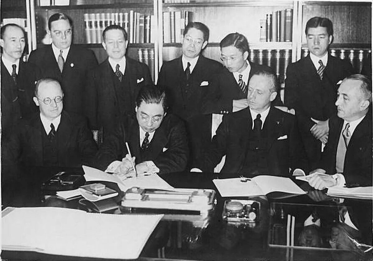 3 заключение антикоминтерновского пакта. 1936 г. подписание антикоминтерновского пакта япония. антикоминтерновский пакт 1936. 1936- антикоминтерновский пакт (германия, япония).. 25 ноября 1936 — германия и япония заключили антикоминтерновский пакт.
