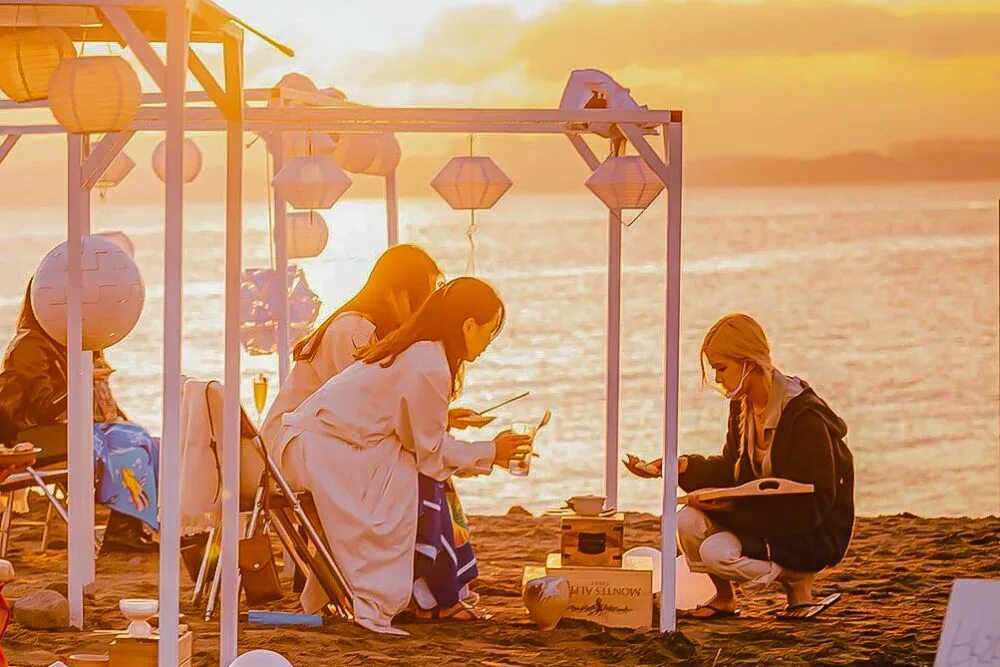 바라던 바다 постер. Сокровища афины sea of thieves. Sea of hope. Sea of hopes. Sea of solitude обложка.