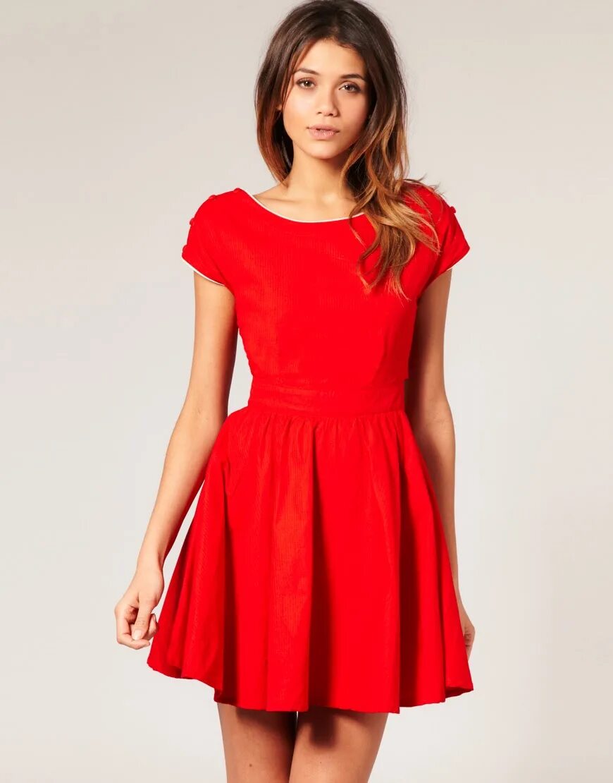 Купить такое платье. Красивое красное платье. Стильное красное платье. Фасоны красных платьев. Красное летнее платье.