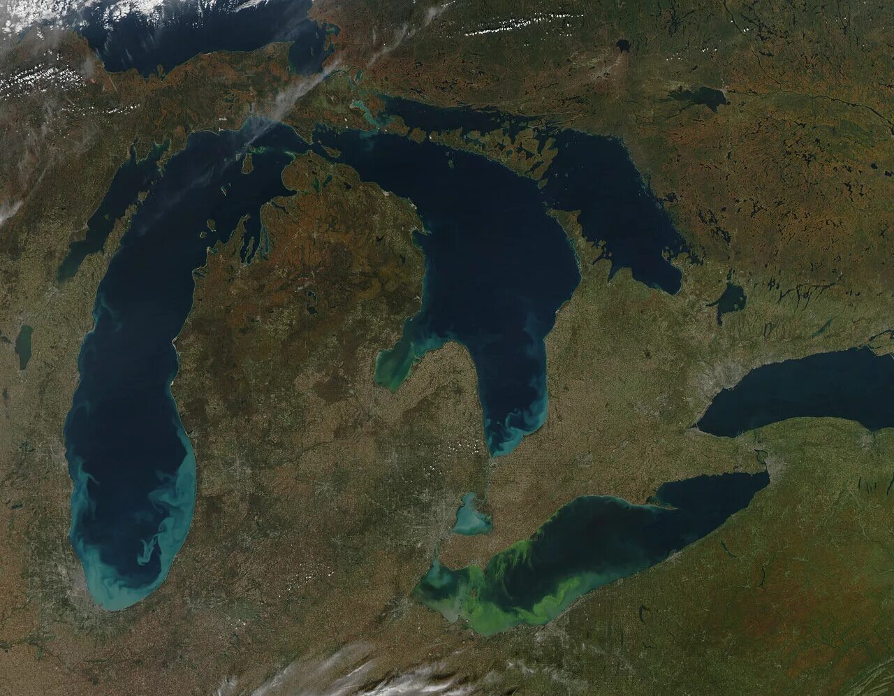 Какого происхождение озер северной америки. Великие озера Северной Америки Мичиган. Великие американские озёра верхнее Гурон Мичиган Эри Онтарио. Великие озёра озёра Северной Америки. 5 Великих озер Северной Америки.