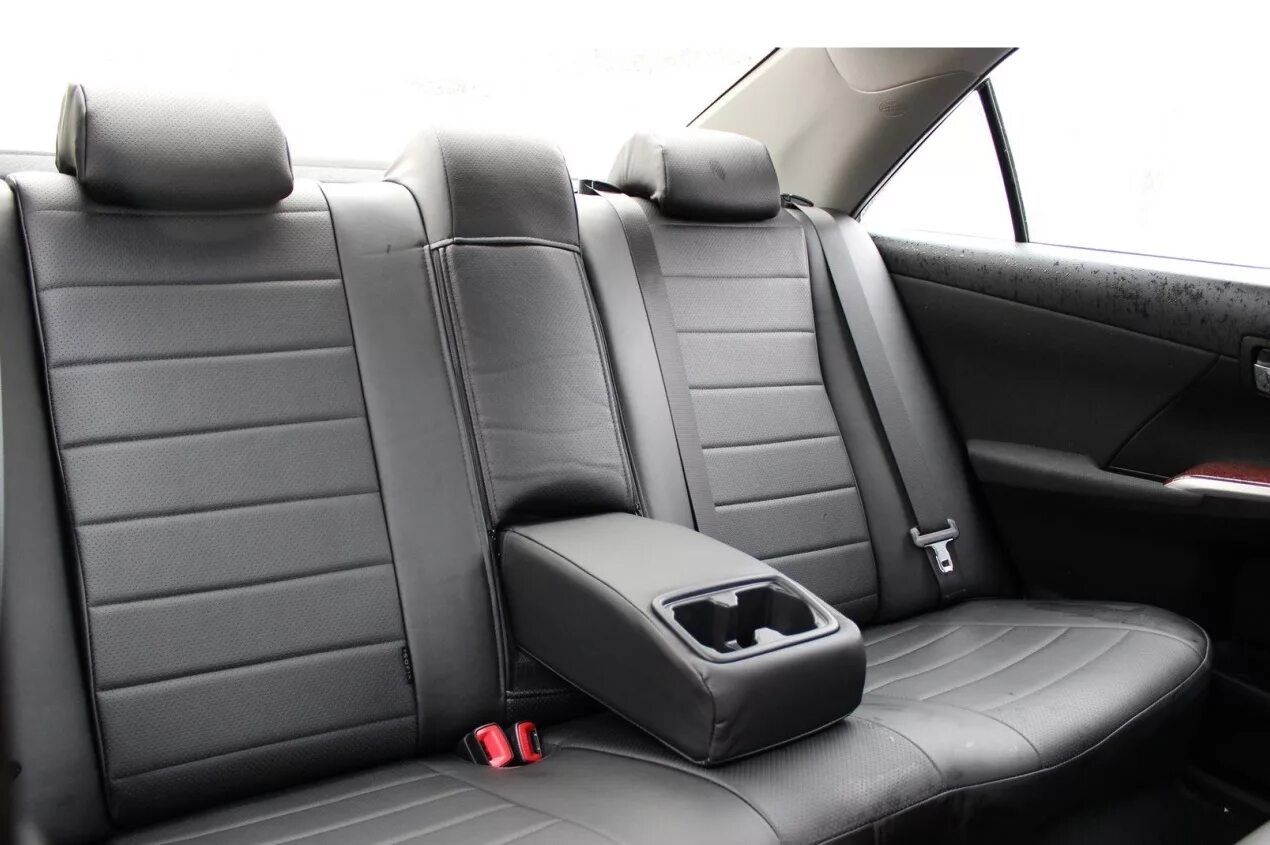 чехлы на toyota corolla e150. чехлы toyota rav4 2017. чехлы тойота аллион 260 кузов.