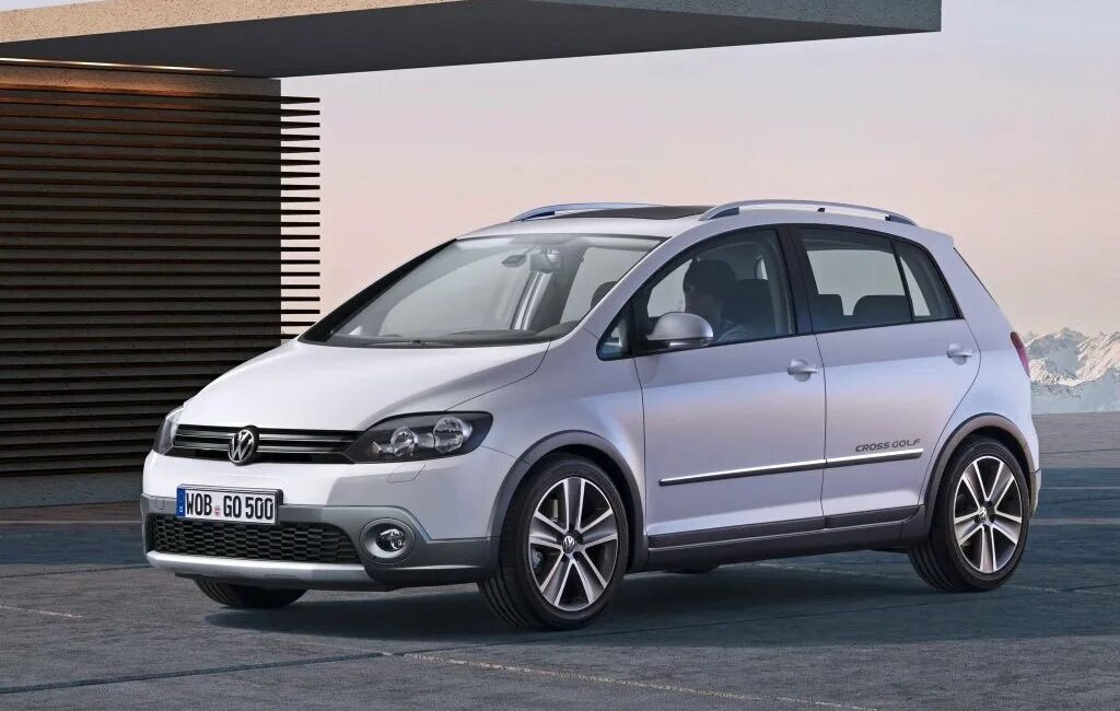 Поколение гольф плюс. Фольксваген гольф плюс 2006. Volkswagen golf plus ii (2009—2014). Volkswagen golf plus 1. Опель гольф плюс.