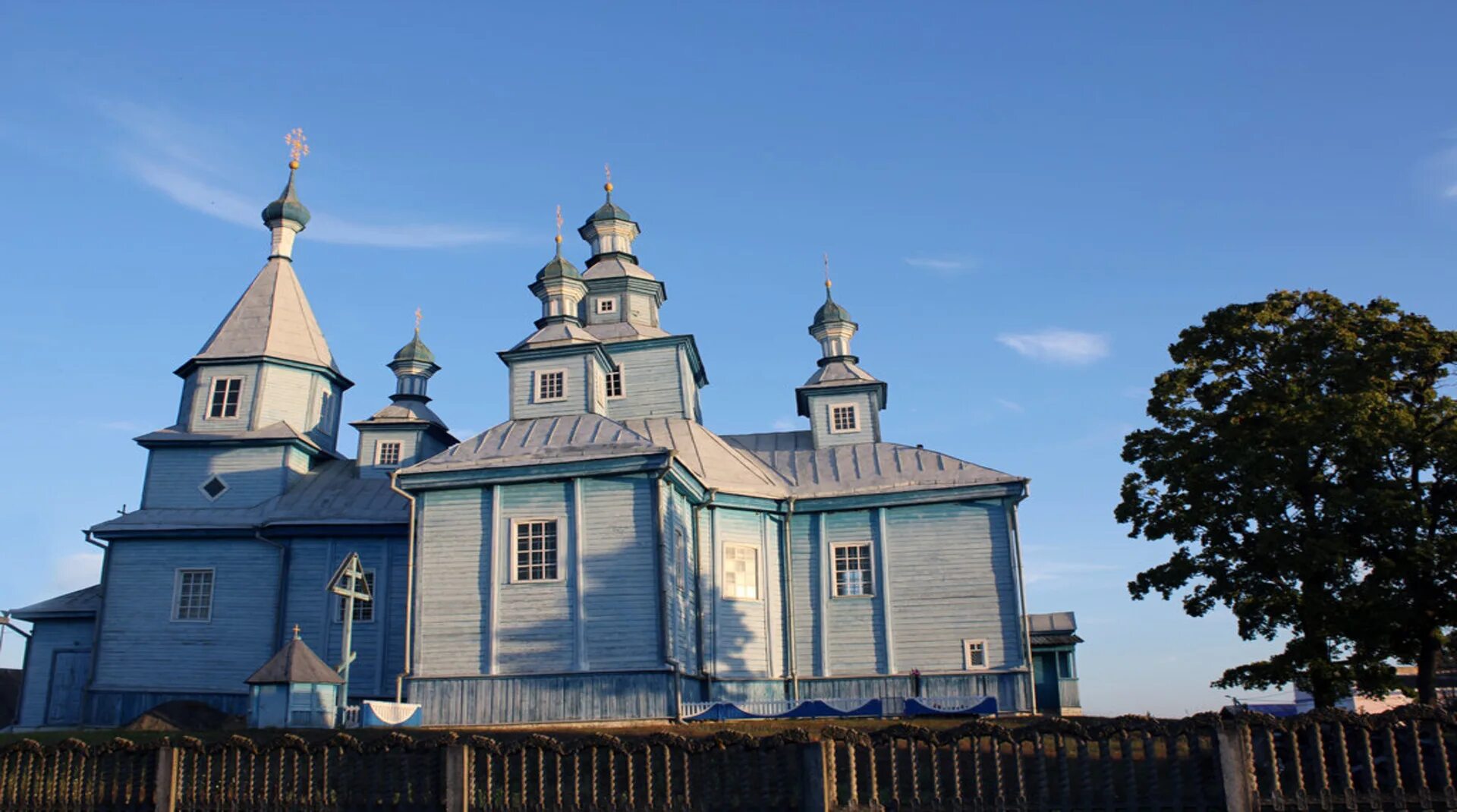 Брестская область лунинецкий р-н. Кожан-городок церковь. Кожан городок въезд. Кожан городок. Кожан городок.
