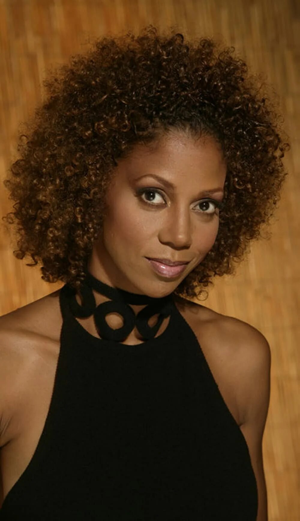 Холли робинсон пит. Holly robinson peete. пит робинсон. holly robinson 16. хэдли робинсон фото.