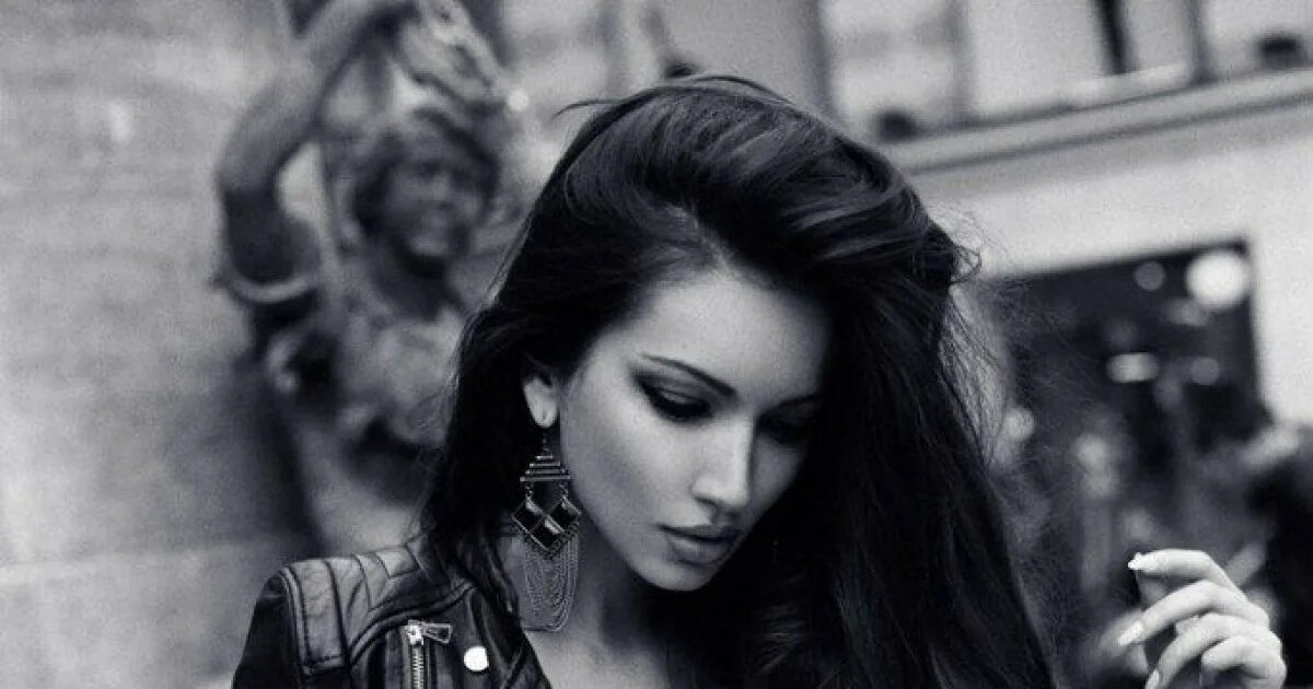 Слишком дерзко. Слишком дерзко. Дерзкая девушка. Дерзкая фотосессия. Себе скажи что жизнь прекрасна.