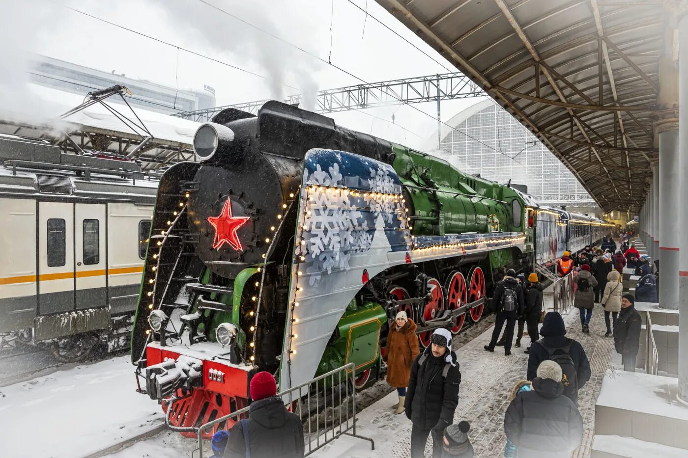 Поезд Деда Мороза 2022 паровоз. Поезд Деда Мороза 2022 СПБ. Поезд Деда Мороза Екатеринбург 2022. Поезд Деда Мороза 2022 Брянск.