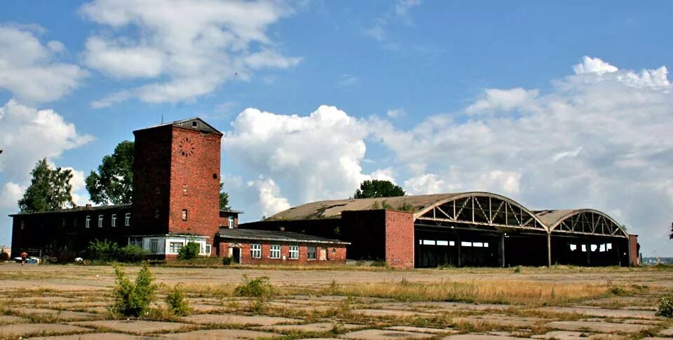 балтийская коса аэропорт нойтиф. балтийск аэродром нойтиф. балтийск аэродром нойтиф. нойтиф балтийская коса. балтийск аэродром нойтиф.