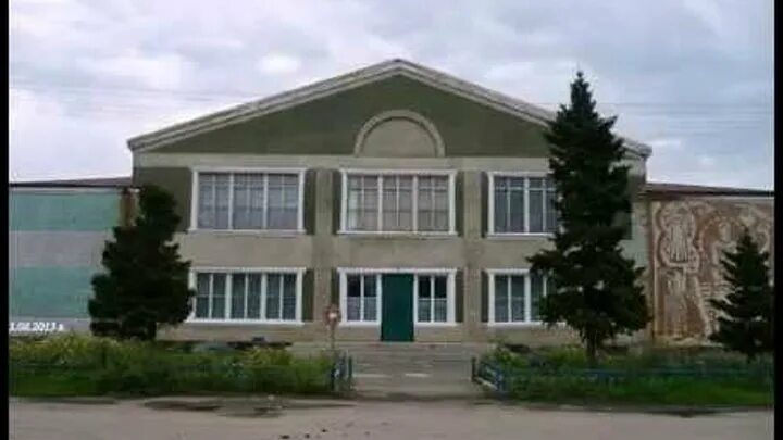 Школа в селе бетюнцы. Село шумановка алтайский край немецкий район. Село николаевка алтайский край немецкий район. Село гальбштадт алтайский край. Новосибирская область, северный район, село федоровка.