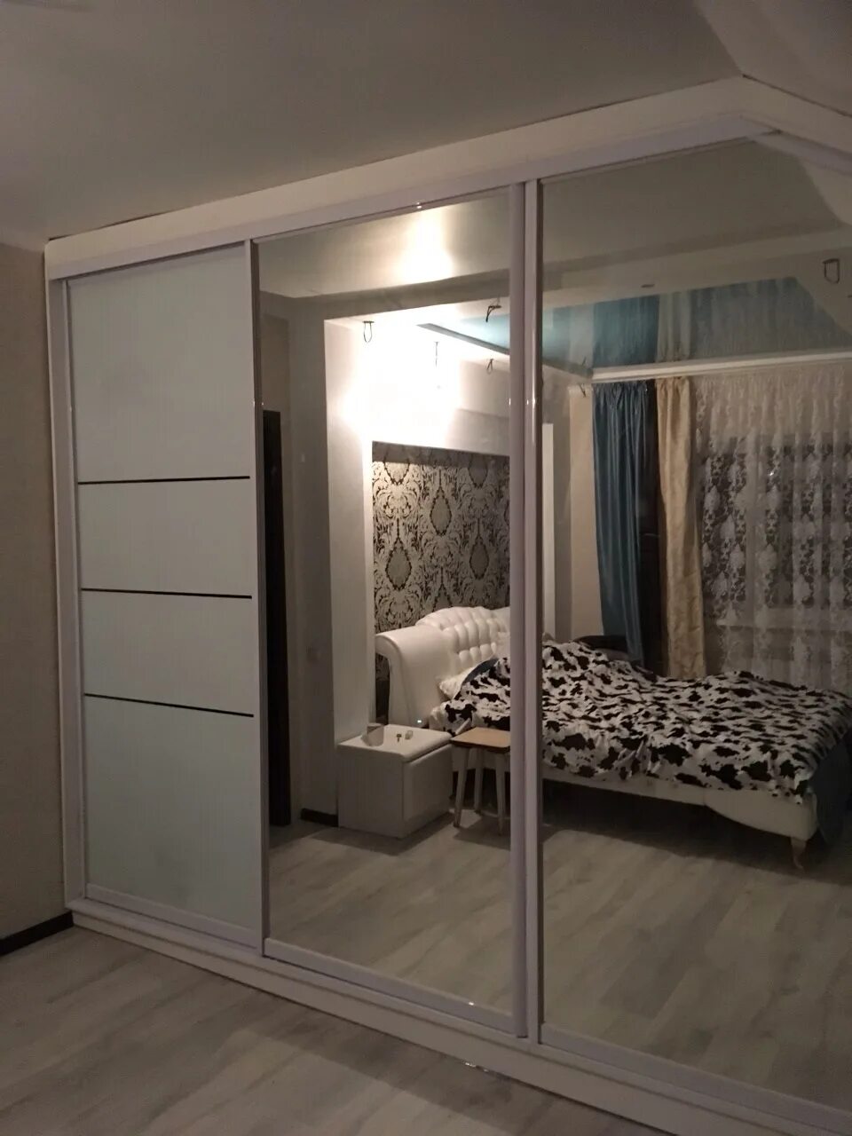 Шкафы купе тюмень красивый фасады. Komandor шкафы купе. Шкафы купе в тюмени картинки. Купе тюмень. Купе тюмень.