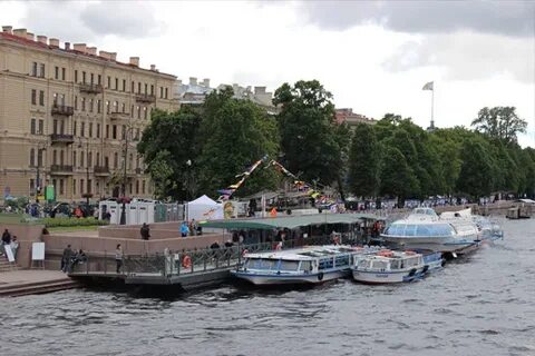 Адмиралтейская набережная 2