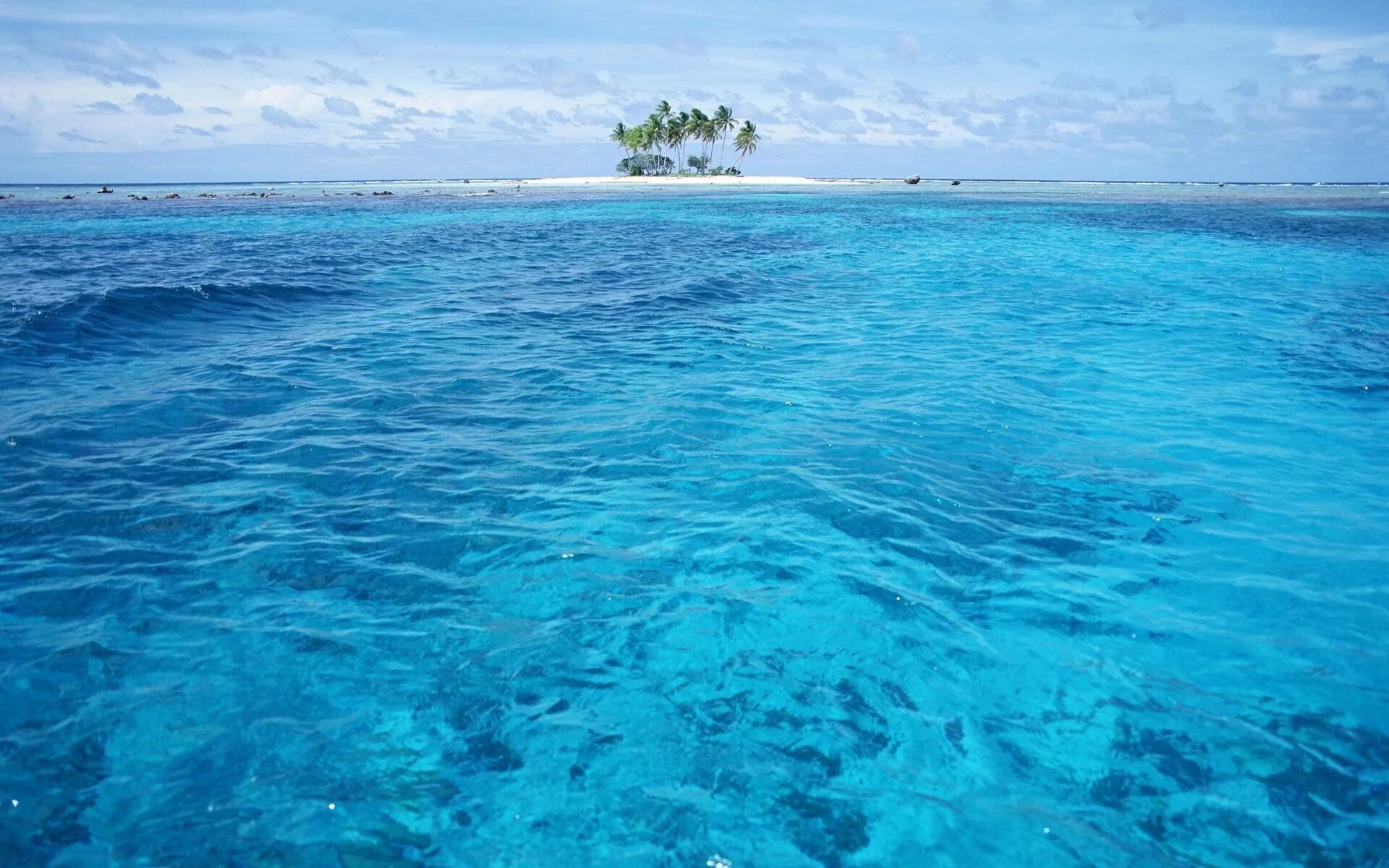 Океан найти название. Карибское море Атлантический океан. Гавайские Острава голубая Лагуна. Атолл в тихом океане. Карибское море голубая Лагуна.