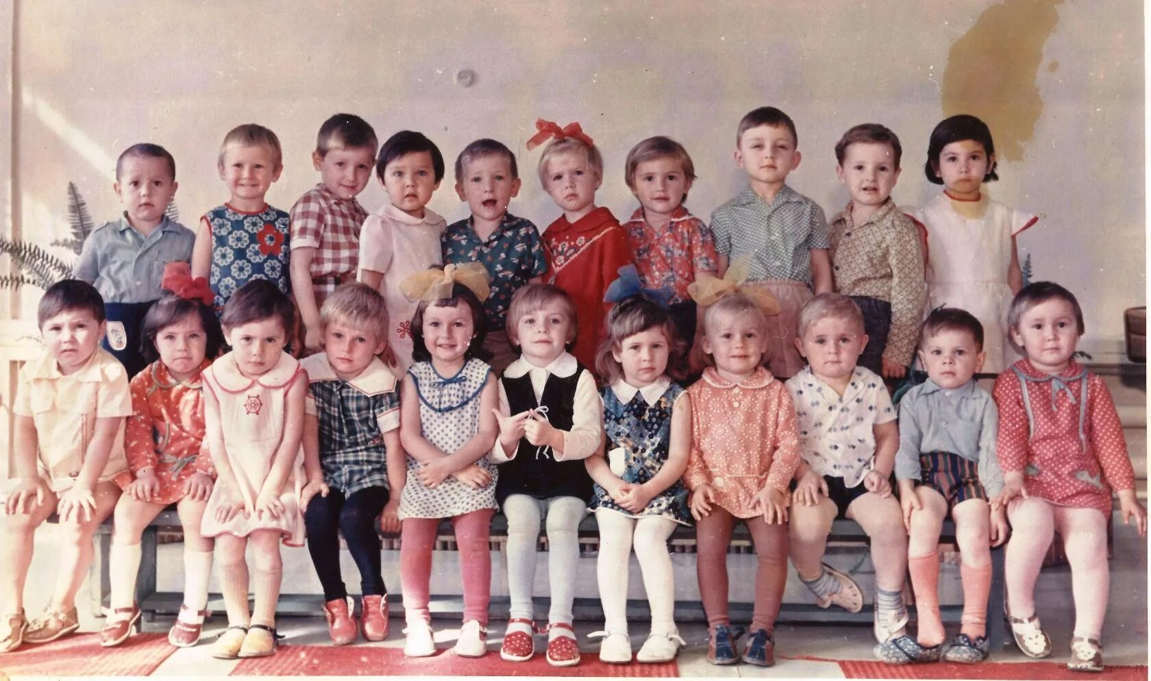 Детский сад в СССР. Советские дети в детском саду. Группа в детском саду в СССР. Фото детей в детском саду.