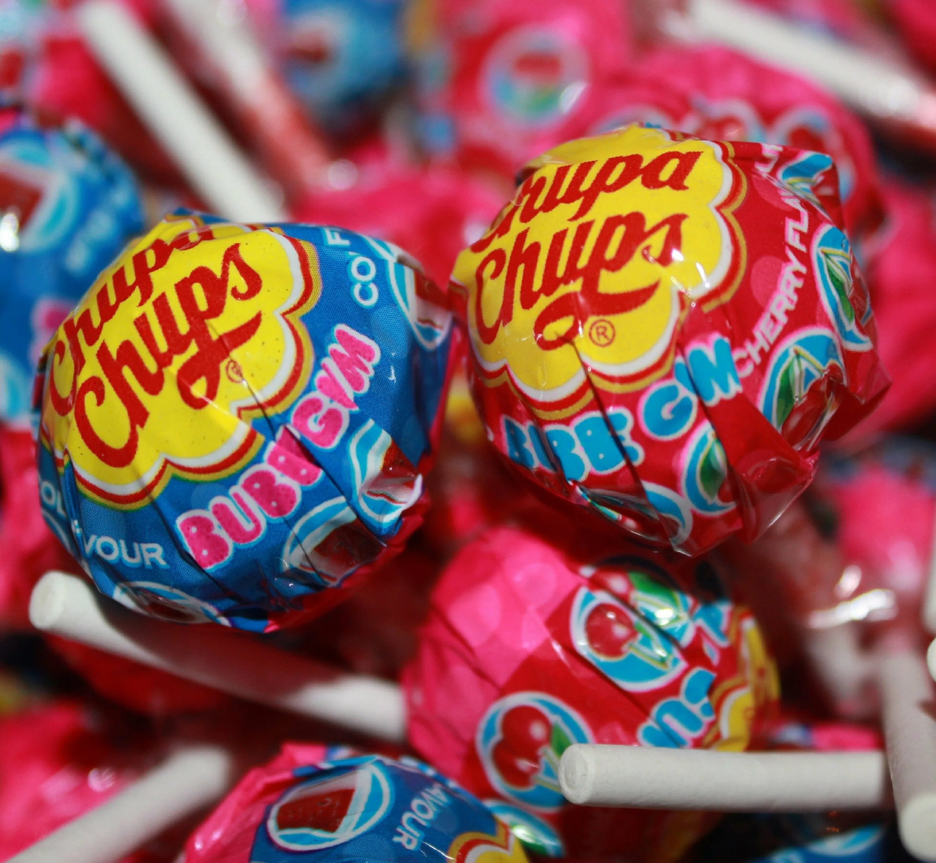 Баян сулу мини карамель. Маленькая конфетка. Конфеты леденцы мини. Сладости конфеты. Маленькие сосательные конфетки.