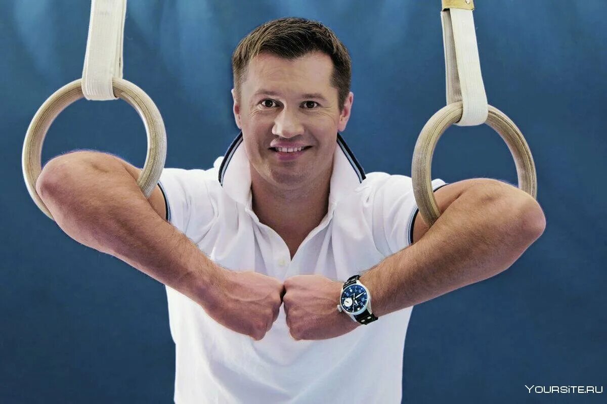 Спортивная гимнастика немов. Алексей немов. алексей юрьевич немов. алексей немов олимпийский чемпион. алексей немов спортивная гимнастика.