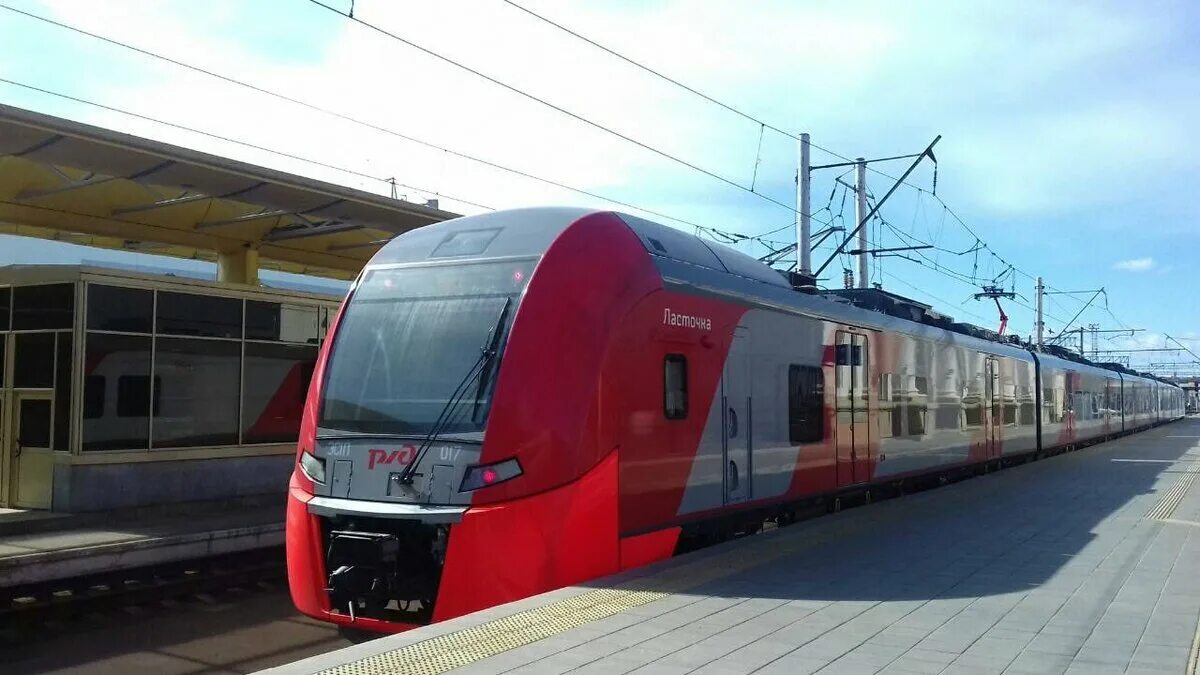 Ласточка в минск купить билет. Поезд Ласточка Минск. Поезд Ласточка Москва Минск. Скоростной поезд Ласточка Москва Минск. 721 Ласточка Москва Минск.