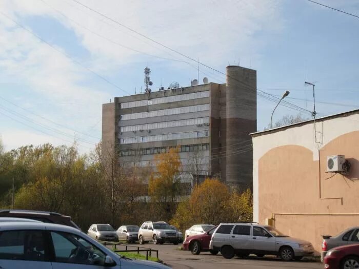 Набережная реки гзень 5 великий новгород дом быта волхова. Дом быта, великий новгород, набережная реки гзень, 5. Дом быта фото. Кафе лофт великий новгород. Дом быта волхова.