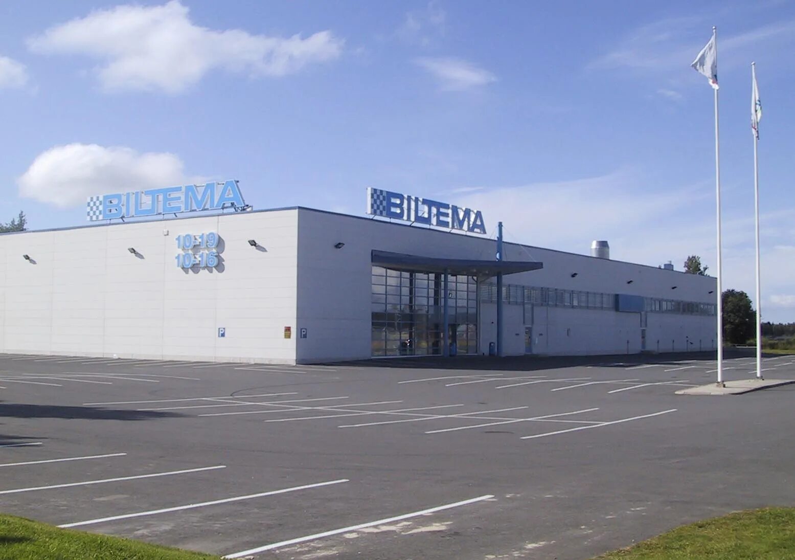 Biltema логотип. Магазин biltema. Белтема бк-54 кассетница. Белтема. К32 стол радиомонтажника белтема.