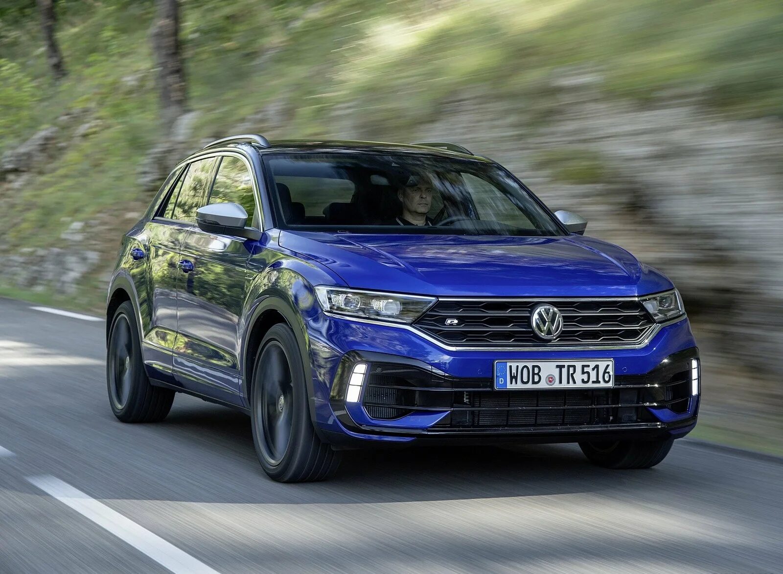 Фольксваген тирок. Фольксваген t-roc. фольксваген t-roc 2025. vw t-roc 2019. t roc r 2025.