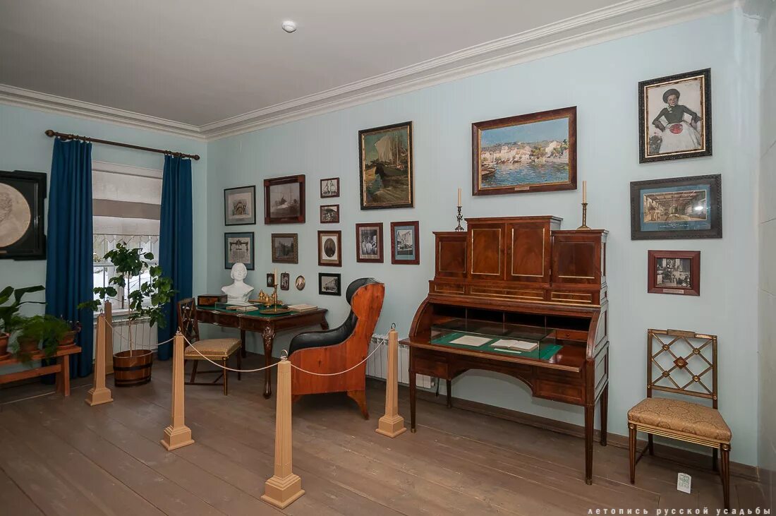 Экспозиция абрамцево. Техники живописи перечислить. Абрамцево или жизнь выставка. Сотрудники музея абрамцево светлана. Экспозиция музея абрамцево.