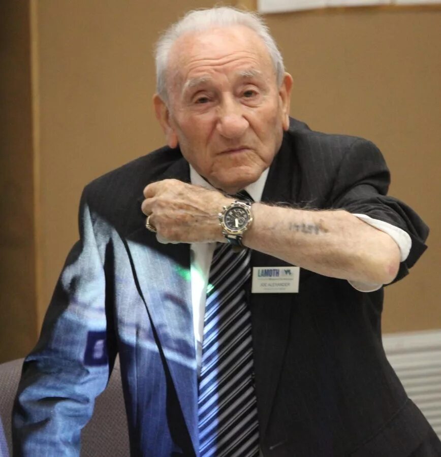 Joseph alexander. Alexander joseph daiwaille. Joseph alexander певец. Джозеф александр. Александр джозеф 2021.