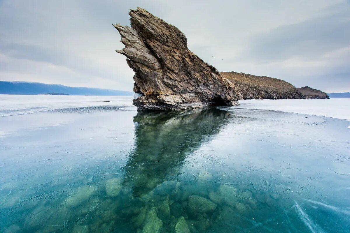 Озеро Байкал. Озеро Байкал ЮНЕСКО. Памятник ЮНЕСКО озеро Байкал. Озеро Байкал природное наследие ЮНЕСКО. Озеро юнеско россия