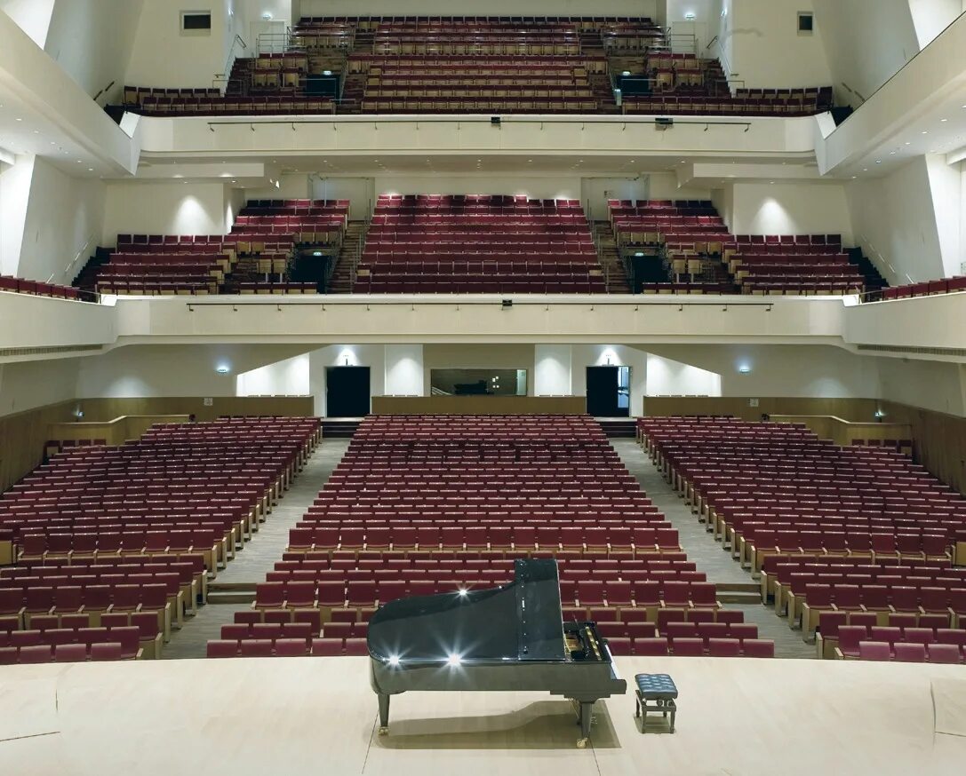Концертный зал Плейель. Зал Плейель Париж. Плейель . Франция. Зал Плейель концертные залы Франции.