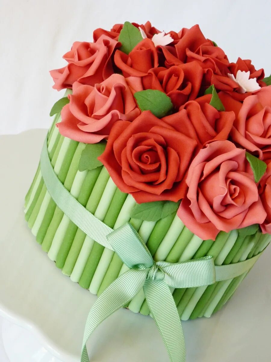 торт букет цветов. торт букет роз. торты в форме цветов. торт в виде букета цветов из крема. торт букет цветов.