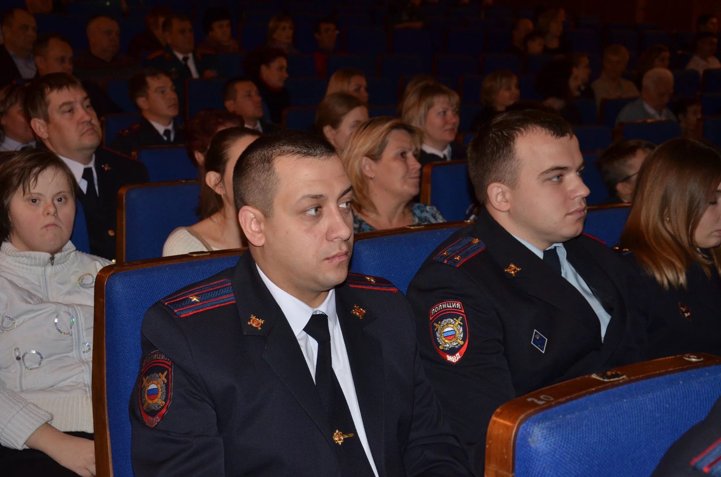 начальник полиции малоярославецкого района калужской области. начальник полиции малоярославец. малоярославец отдел полиции. полиция малоярославец. сотрудники полиции малоярославец.