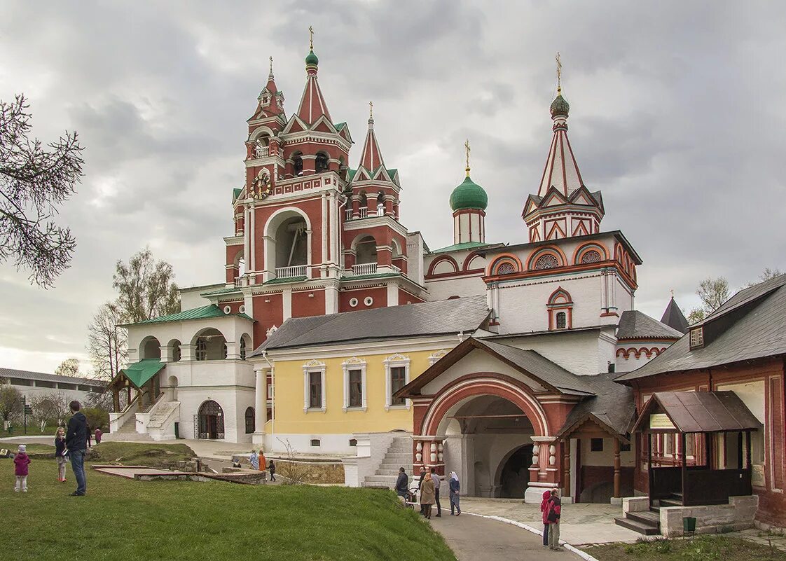 Савина сторожевский монастырь