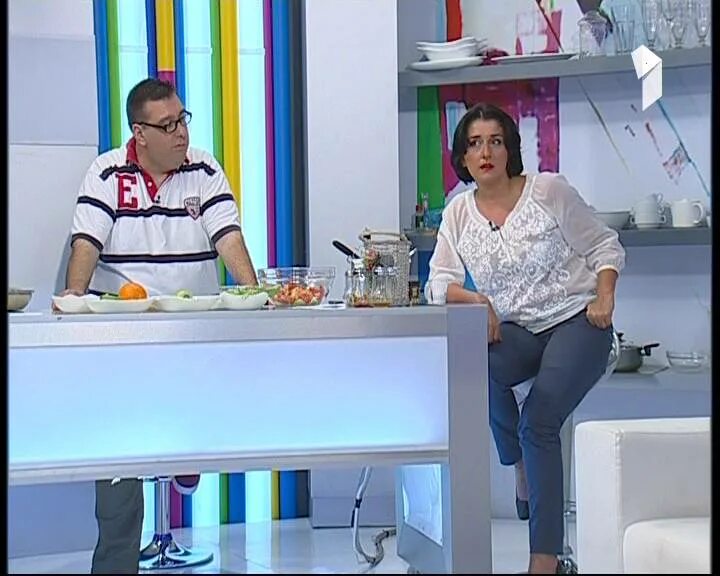 Mze tv georgia. 1 tv georgia. Fint tv ga jurnals diktir. Первый канал грузинского телевидения. Georgia tv channels.