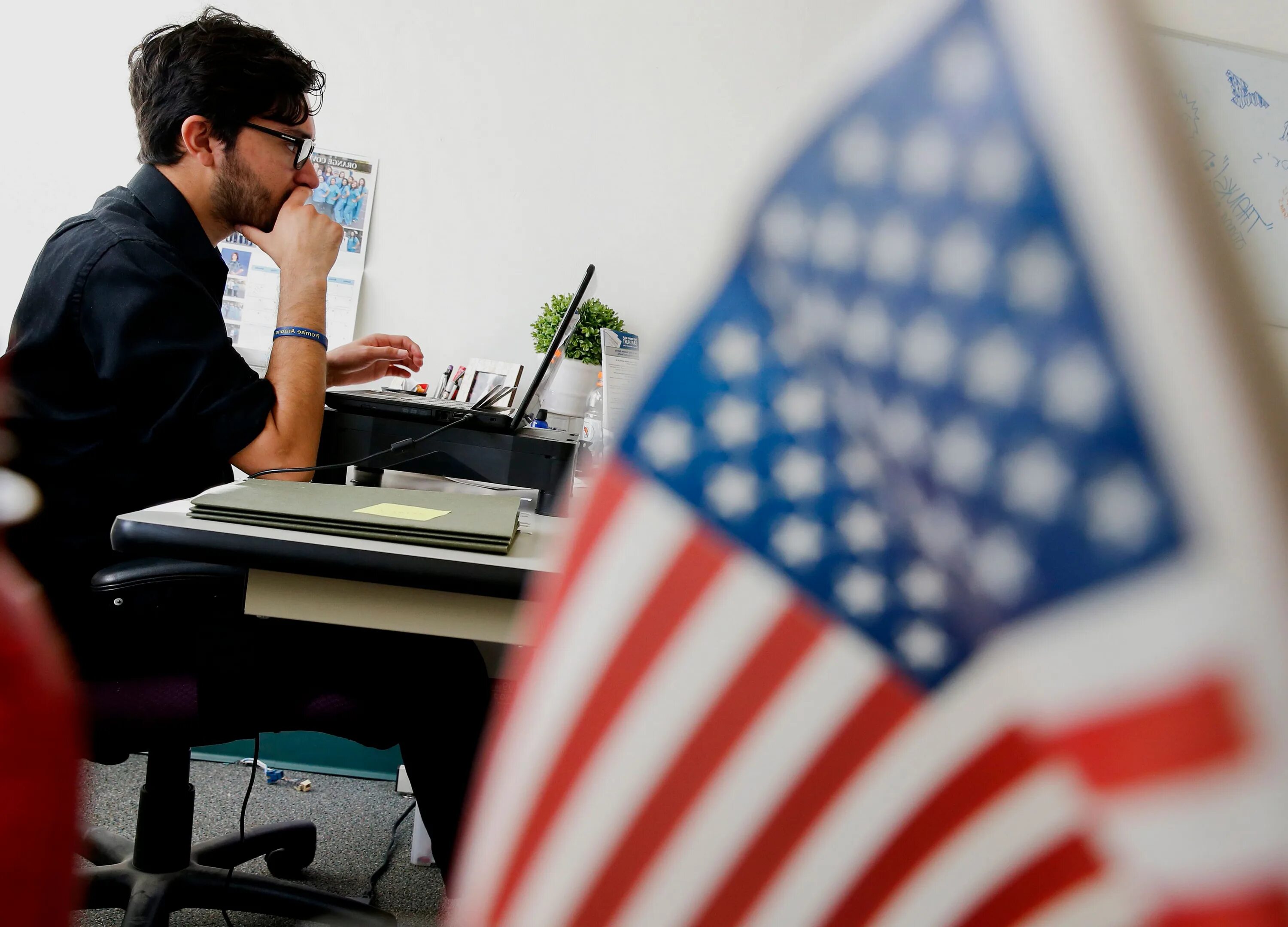 Кем работать в сша. Американский бизнесмен. американский менеджмент. предприниматели сша. американский предприниматель.