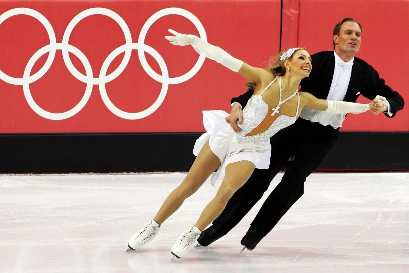 Фигурное катание костомарова. Турин 2006 фигурное катание навка и костомаров.