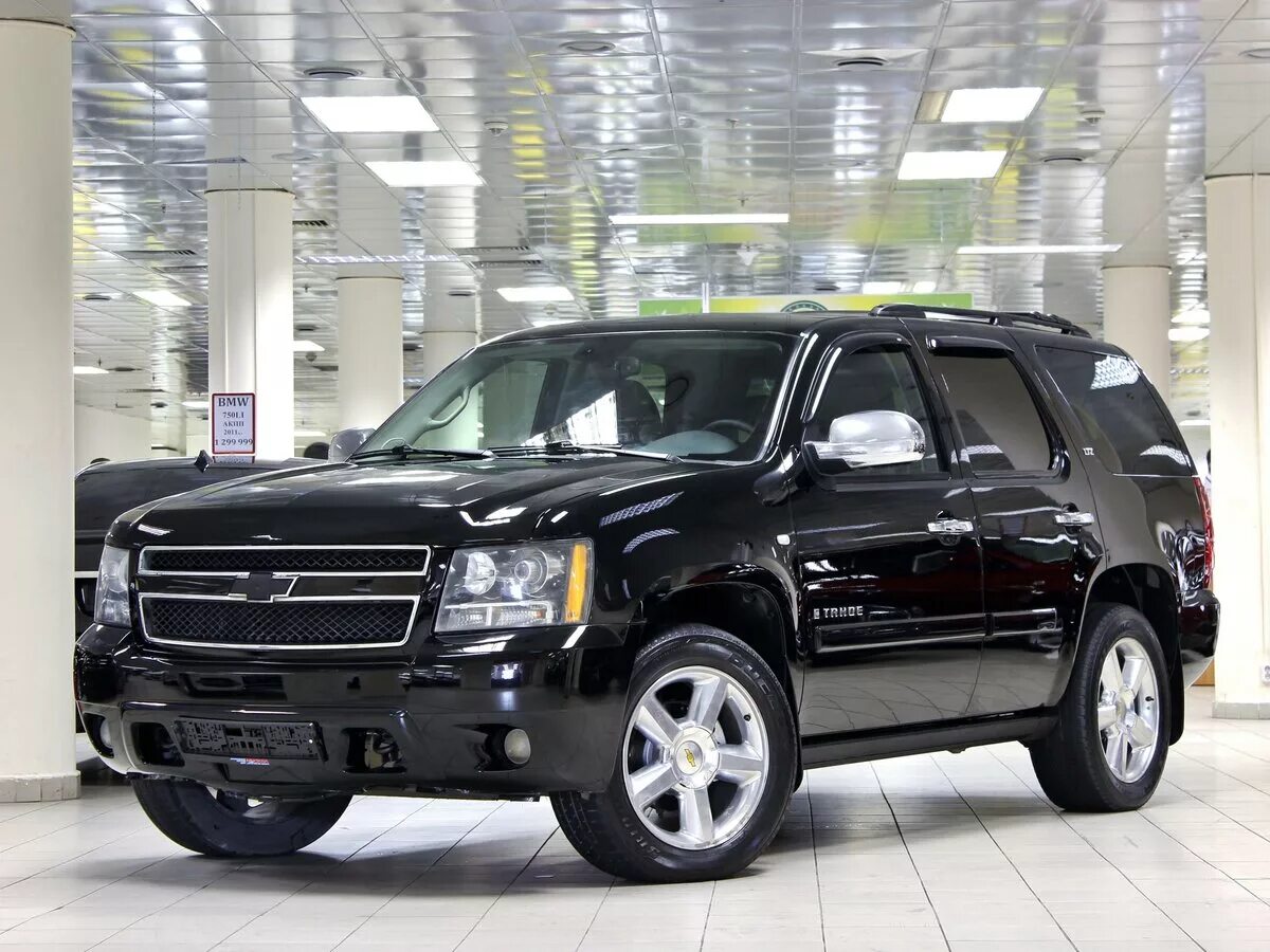 Купить шевроле от собственника. Джип Chevrolet Tahoe. Chevrolet Tahoe III 2009. Chevrolet Tahoe 5. Chevrolet Tahoe черный 2009.