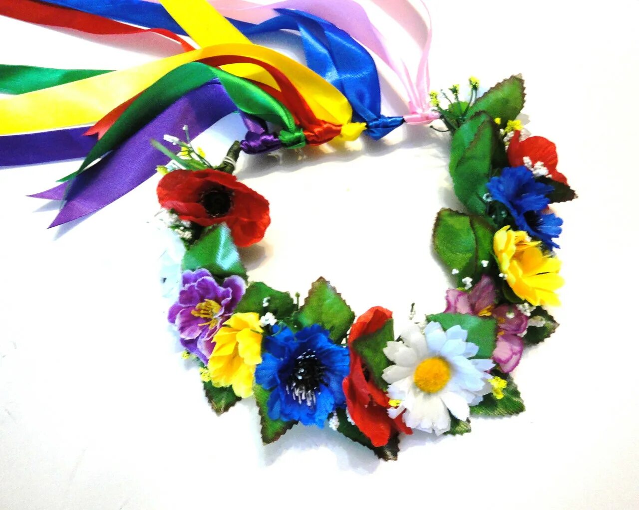 Русский венок с лентами. Венок из атласных лент. Украинский венок на голову. Украинский веночек. Венок с лентами мск.